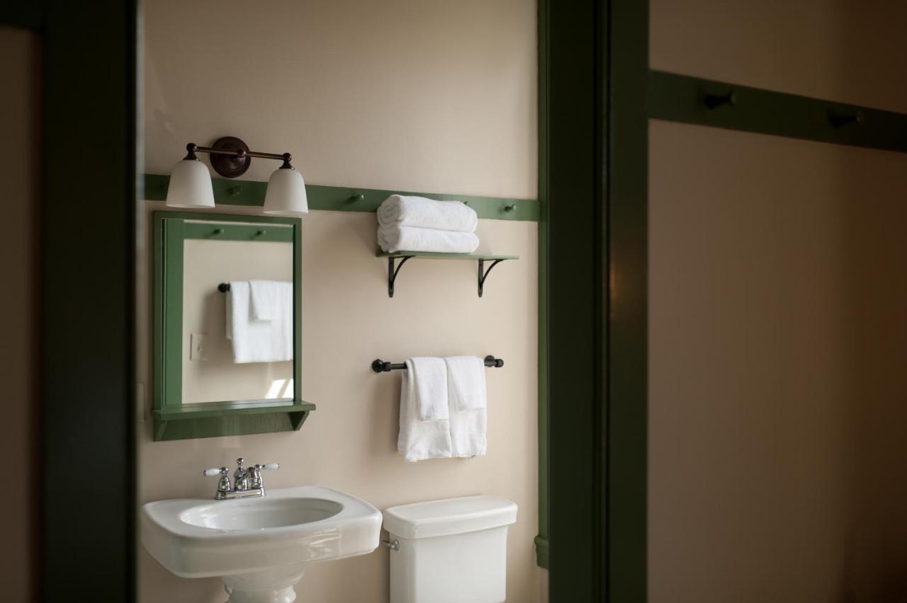 Shaker Village Of Pleasant Hill Harrodsburg Ruang foto