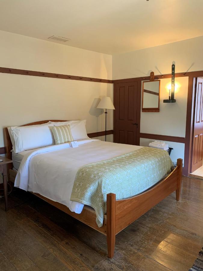 Shaker Village Of Pleasant Hill Harrodsburg Bagian luar foto
